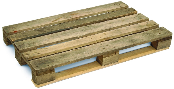 Einwegpaletten gebraucht 1200 mm x 800 mm x 135 mm (L x B x H)