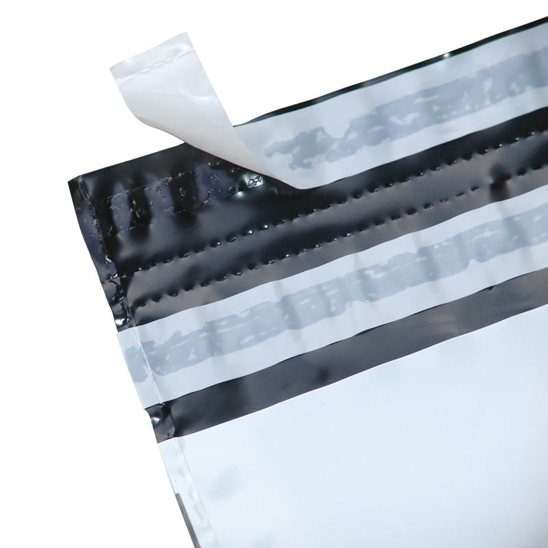 Folienversandtasche Standard 390 mm x 430 mm (L x B)